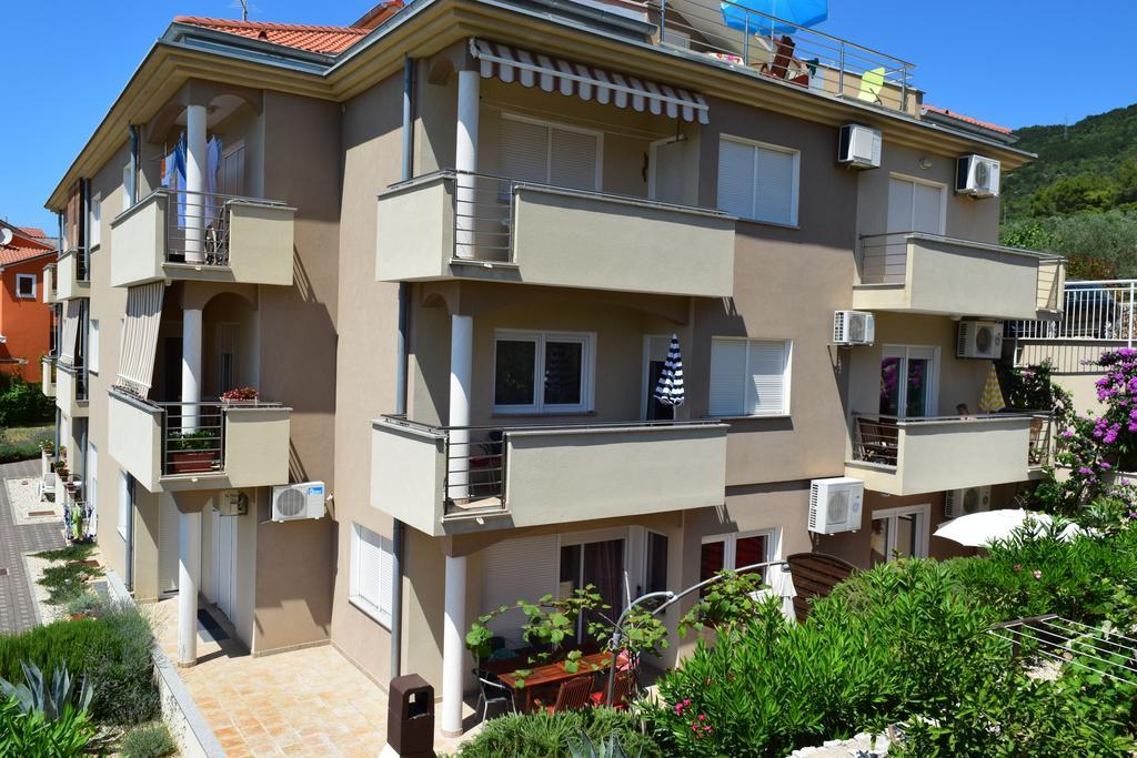 Apartments Mara كريس المظهر الخارجي الصورة