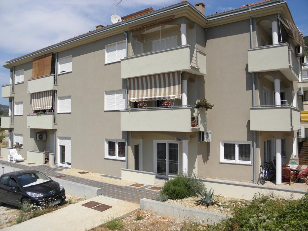 Apartments Mara كريس المظهر الخارجي الصورة